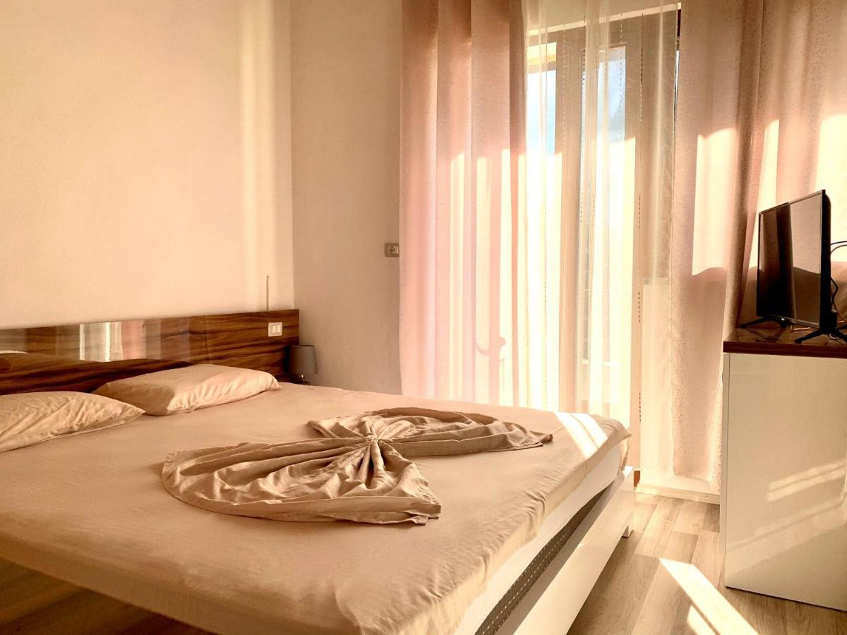 Casadolcecasa Hotel Shkoder Exterior photo